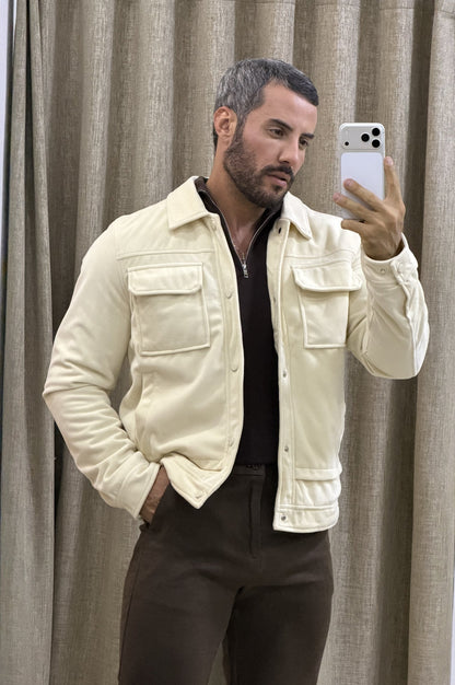 Campera Verona · Corte Clásico con Cuello Solapa
